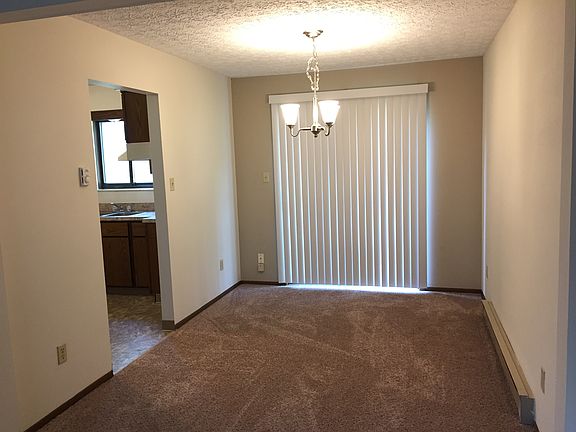 3rd image of 119 Norwood St