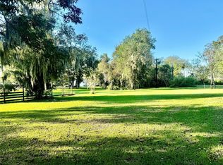 158 County Road 133, Sweeny, TX 77480