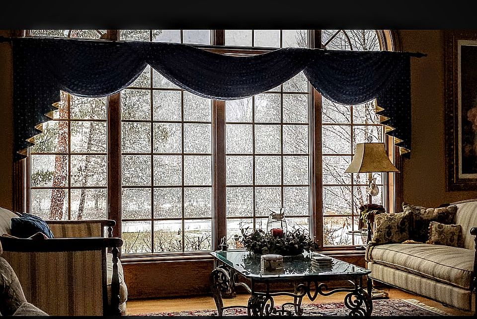 1st image of 7S570 Donwood Dr E