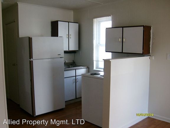 3rd image of 1901 Cornell Ave APT 1