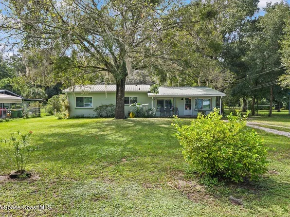 4111 Pecan St, Mims, FL 32754