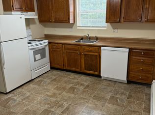 433 Woonasquatucket Ave #17, North Providence, RI 02911