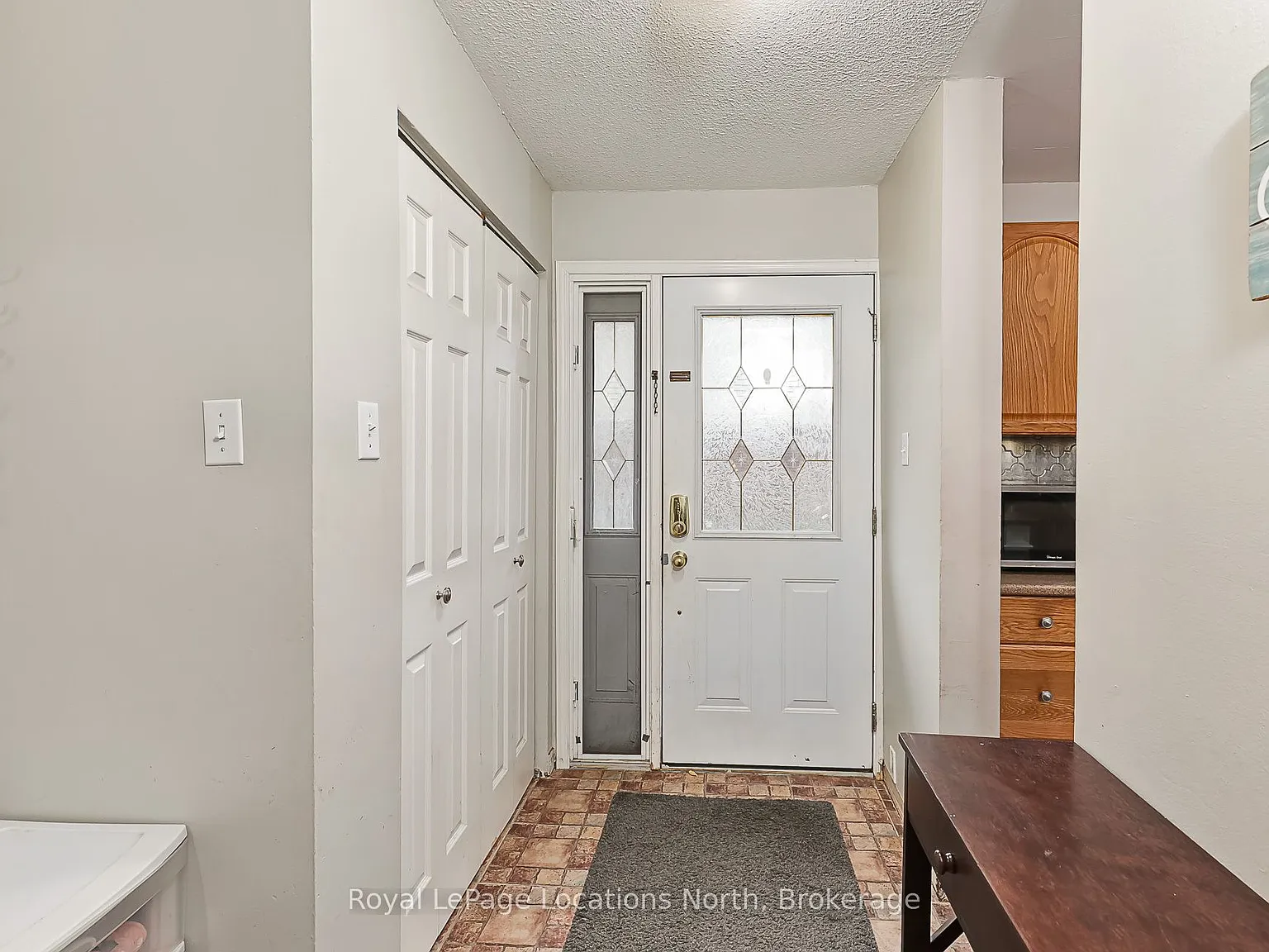 3 bed, $2,300 — Photo 3