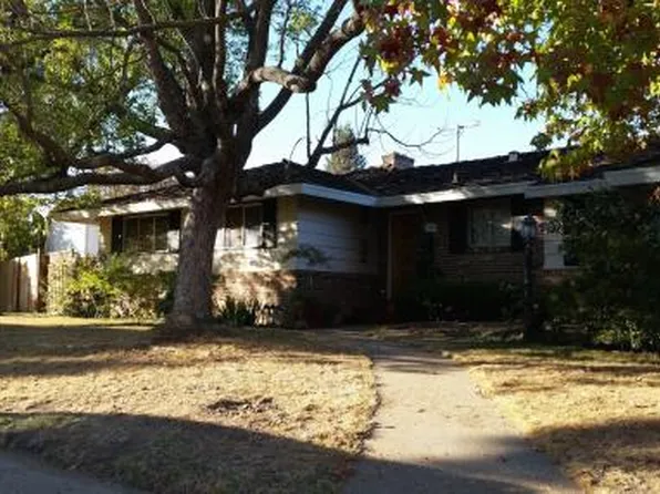 6085 Annrud Way, Sacramento, CA 95822