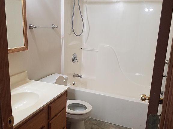 4th image of 1920 Salter Pl