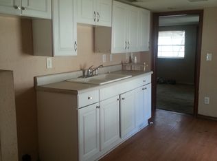 4913 18th St, Zephyrhills, FL 33542