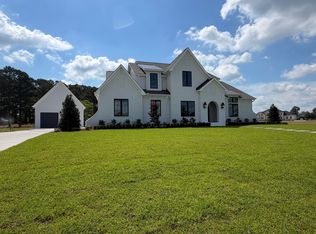 1171 Seasons End Ln, Grimesland, NC 27837