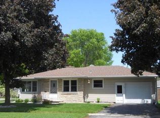 728 Grace St, Waupun, WI 53963