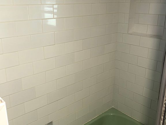 5th image of 728 Della Dr