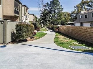25718 Hogan Dr UNIT C13, Santa Clarita, CA 91355