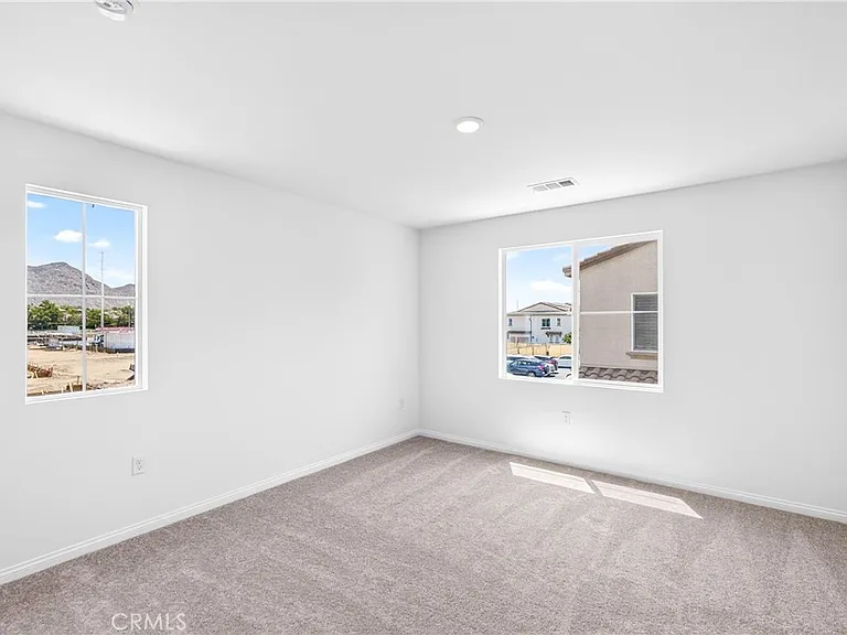 26901 Millerton St — Photo 14