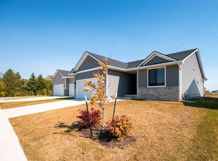 519 NE Vista Ln, Ankeny, IA 50021