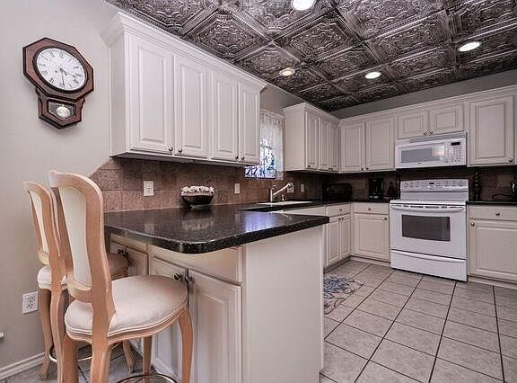 3rd image of 3016 Sewanee Dr