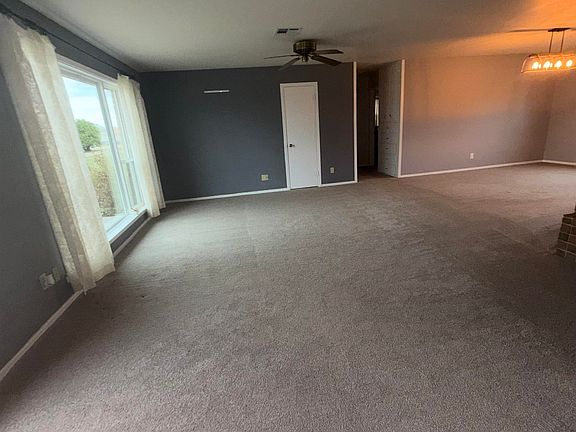 5th image of 1809 Norman Rd