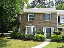 1st image of 1000 Afton Way SE