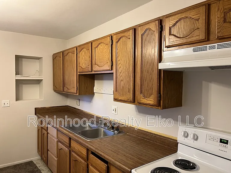 533 8th St #1 — Photo 8