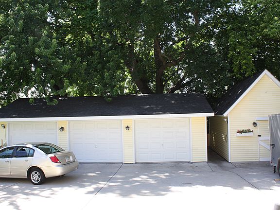 3 Car Detached/Finished Garage and Storage Shed