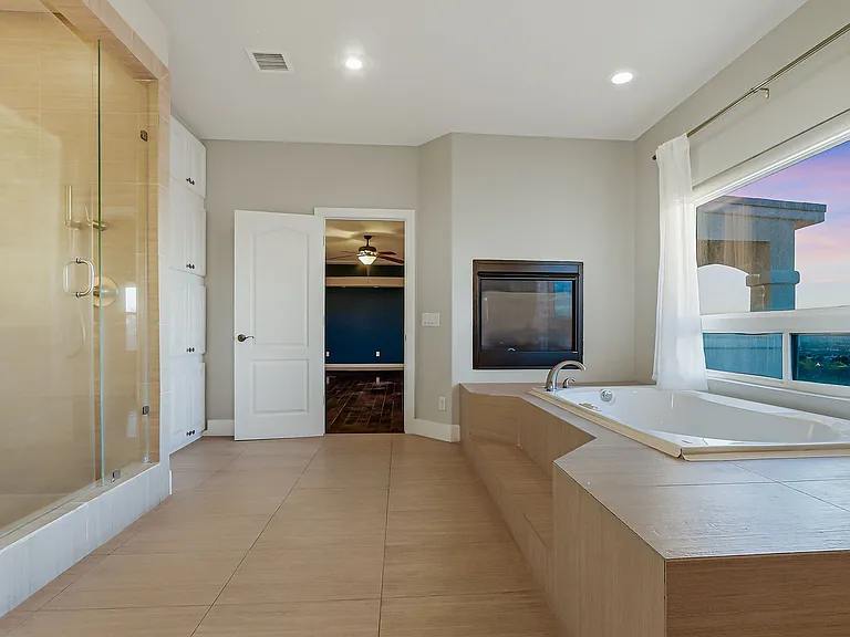 1297 Cypress Ridge Dr — Photo 20