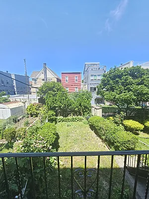 Rented by Aida Home Realty | media 24