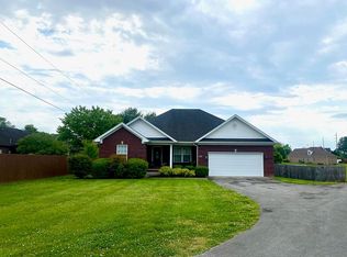 1801 Mount Victor Ln, Bowling Green, KY 42103