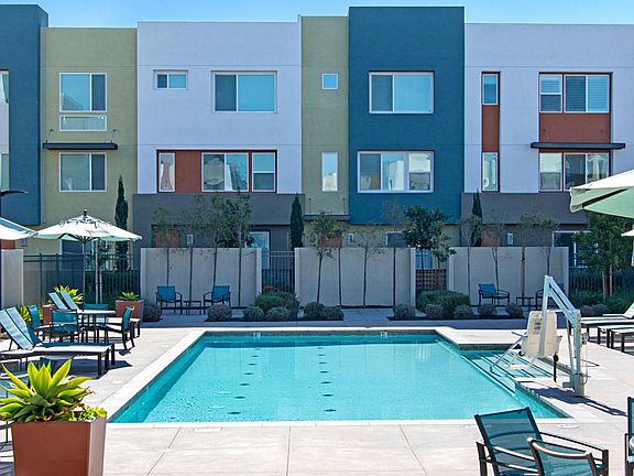 2nd image of 64 Sea Crest Dr #64