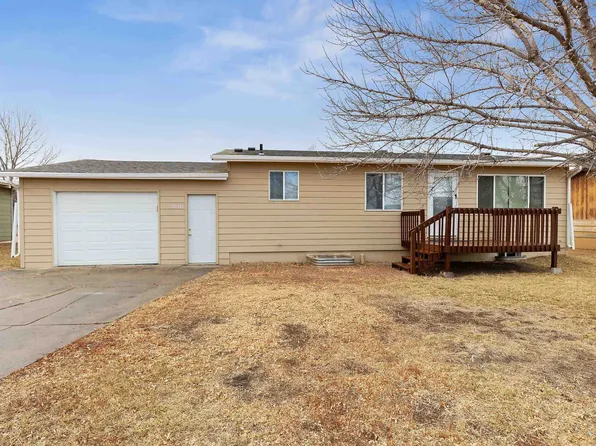 3611 Lawrence Dr, Rapid City, SD 57701