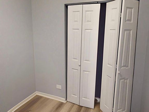 4th image of 2235 S Sacramento Ave #1