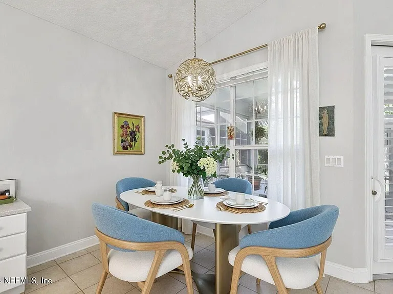 6534 Burnham Cir — Photo 13