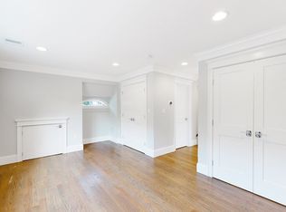 101 Sumner Rd #2, Brookline, MA 02445