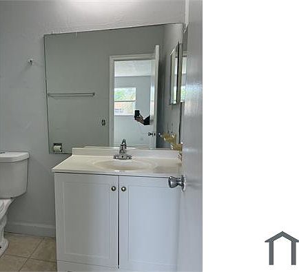 5th image of 7934 SW 7th Pl