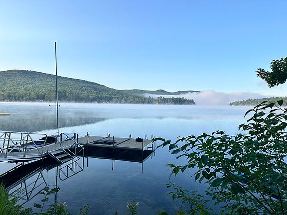 2nd image of 290 Green Woods Road