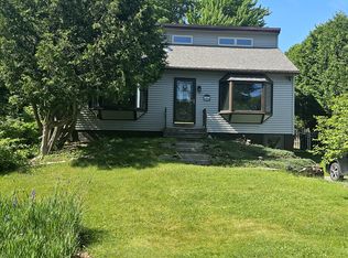 63 Pine Tree Ter, South Burlington, VT 05403