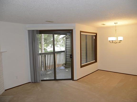 5th image of 12615 NE 119th St #5