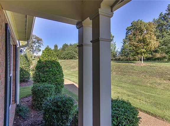 3rd image of 7117 Sunrise Cir