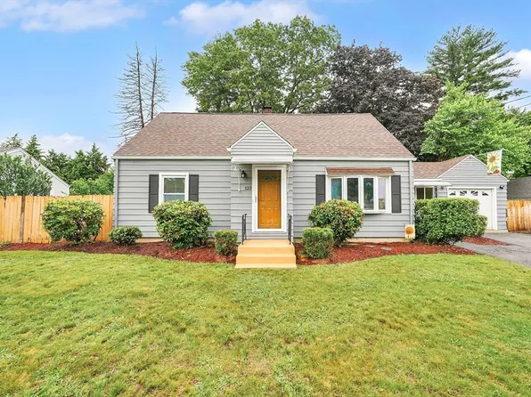 122 Brookside Cir, Springfield, MA 01129