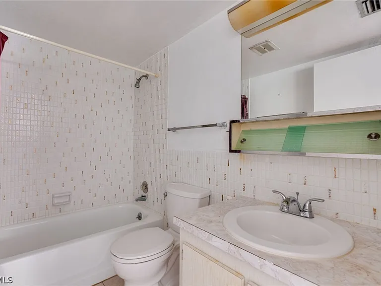 2828 Jackson St #M5 — Photo 13
