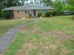 1162 W Augusta Ave, Petersburg, VA 23803