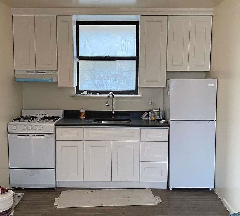 1st image of 36-26 Greenpoint Ave #1R