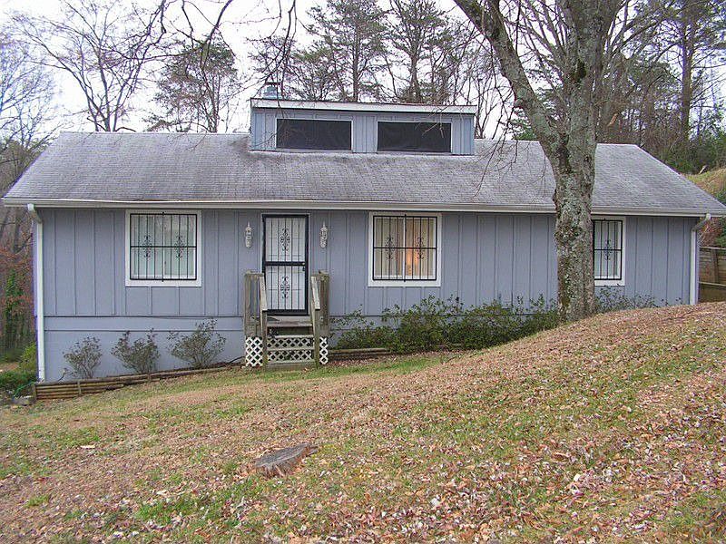 2nd image of 1165 Linthicum St
