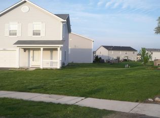 387 Richmond Ct, Romeoville, IL 60446