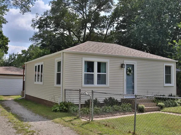 237 E Greenview Ave, Rockford, IL 61115