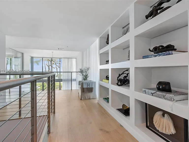 6899 Collins Ave #202 — Photo 14