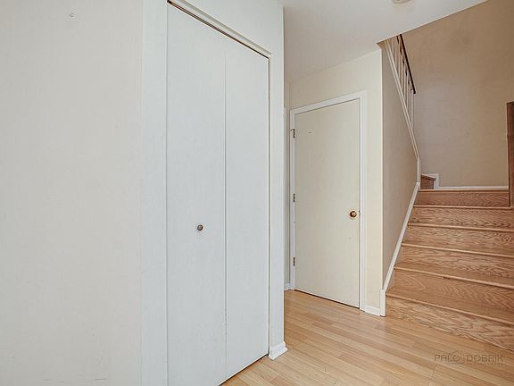 3rd image of 1360 Newport St