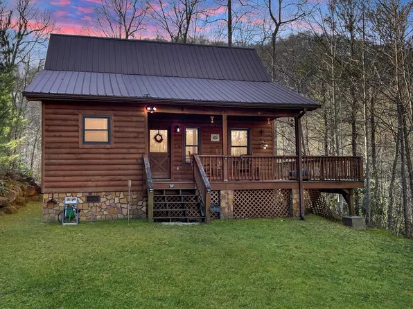 60 Porterfield Gap Rd, Robbinsville, NC 28771