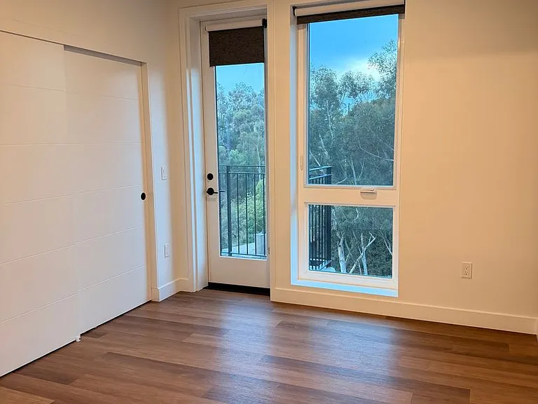 Rainford Apartments — Photo 151