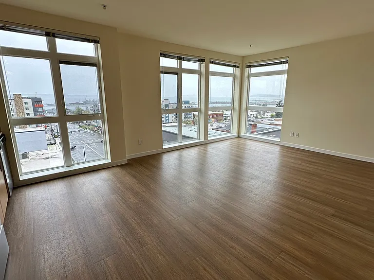 709 Living Area