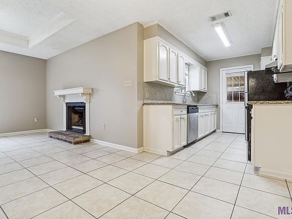 3rd image of 5148 Cumberland Cove Dr