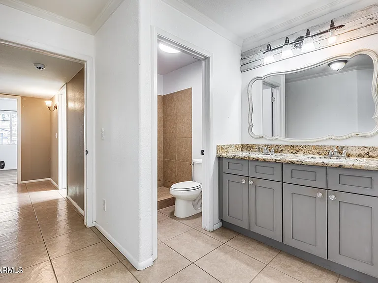 2933 W Muriel Dr — Photo 14