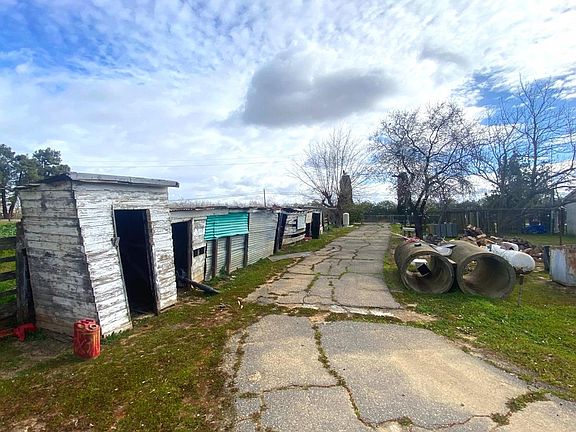 4th image of 18440 County Road 95