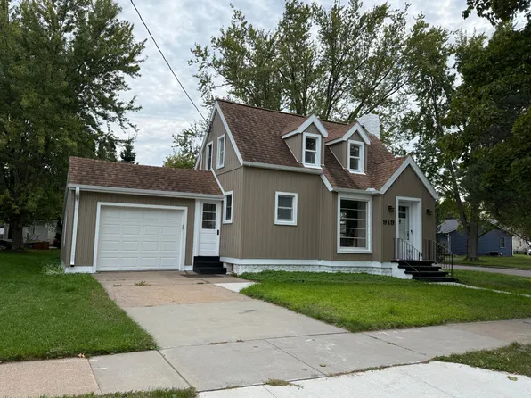 919 7th Ave, Antigo, WI 54409